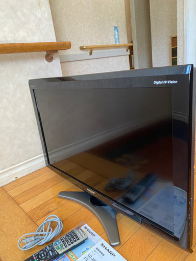 AQUOS★32型★付属品有★美品