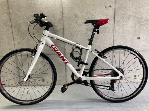 カッコイイ。GIANT　ESCAPE　JR24　White