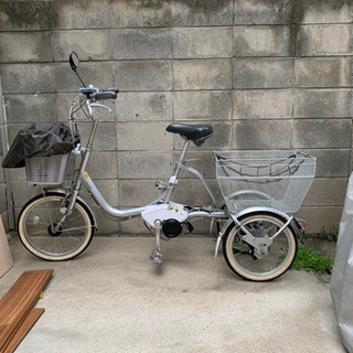 ブリヂストン社製 電動アシスト三輪車