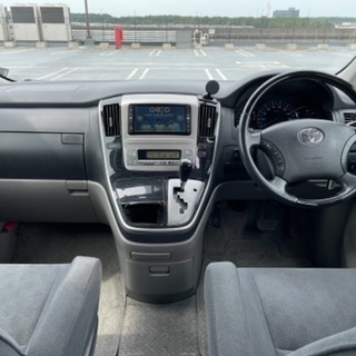 1ナンバー、4人乗り、アルファード、4WDの画像