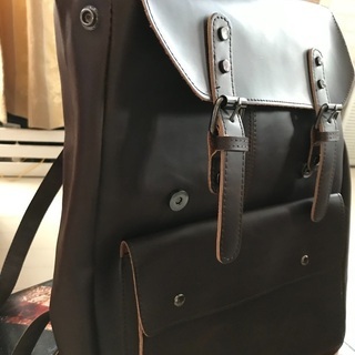 合皮の新品未使用リュックバックの画像