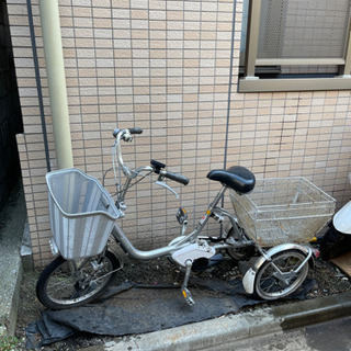 電動アシスト三輪車