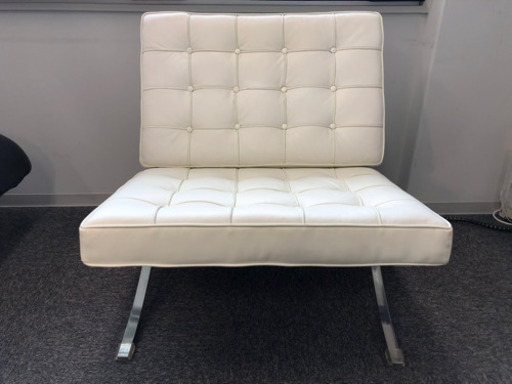 バルセロナチェア　本革　ホワイト