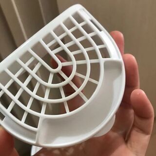 アイリスオーヤマ　加熱式加湿器　400円の画像