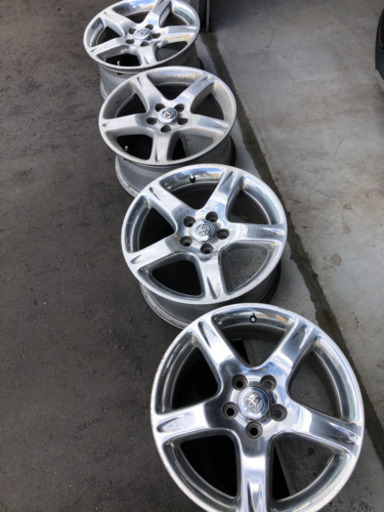 【値下げしました】16アリスト　V300ベルテックス 純正ホイール