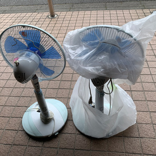 〈無料〉扇風機　2台の画像
