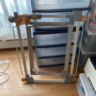 ベビーゲート