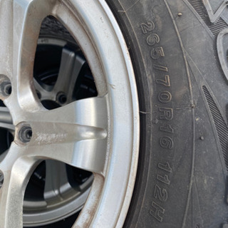 265/70R16 112H溝ほぼ新品ランドクルーザー