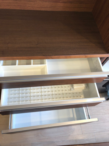 シギヤマ家具　3枚扉レンジボード　ブラウン