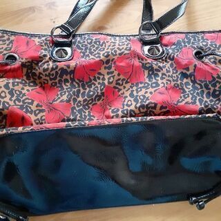 Betsey Ville 大トートバッグの画像