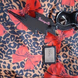 Betsey Ville 大トートバッグの画像