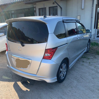 ホンダフリードの画像