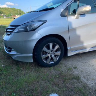 ホンダフリードの画像