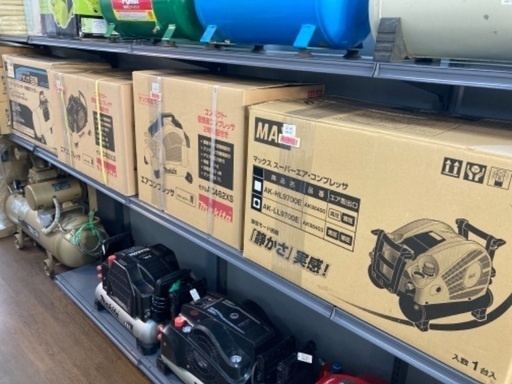 マキタ　エアコンプレッサ