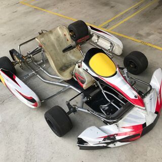 試乗無料 コルゼ フレーム カウル OTK M4 レーシングカート [ CIK/FIA 20/CH/08 ] CORSE KARIT SKM イントレピッド ブレーキオーバーホール完了の画像