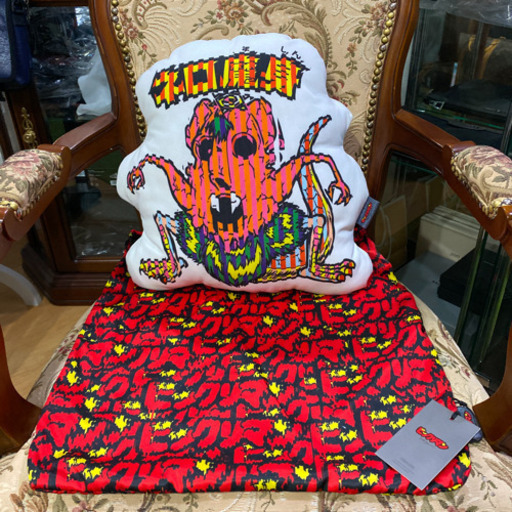 新品　ビックリマン　ネロ魔身　クッション