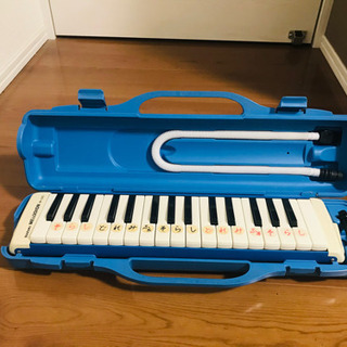 スズキ鍵盤ハーモニカ　M-32C2️⃣