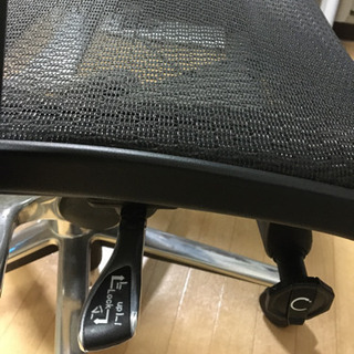 【6/5値下げ】エルゴヒューマン　Enjoy 椅子　チェア　在宅ワーク　テレワーク　人間工学の画像