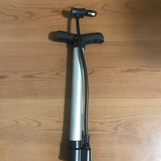 自転車空気入れ