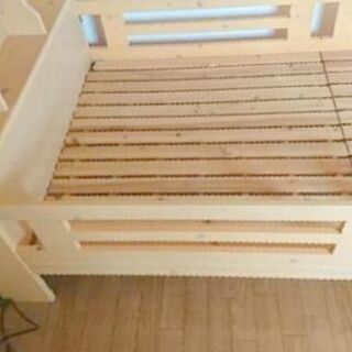 宮付き二段ベッドの画像