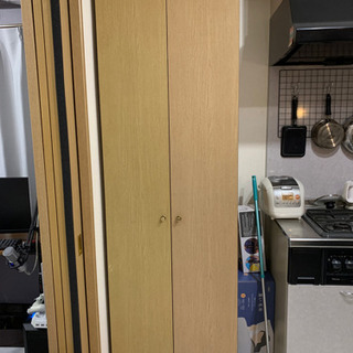 クローゼット譲ります。
