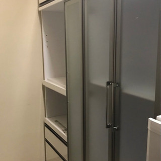 食器棚（明日昼取りに来てくれる方限定）