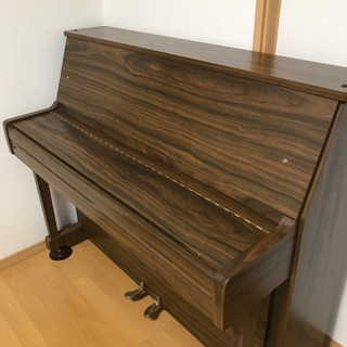 電子ピアノの画像