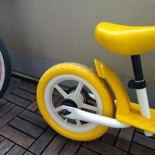ストライダー  ペダルなしのキッズ自転車の画像