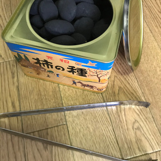 火バサミと豆炭
