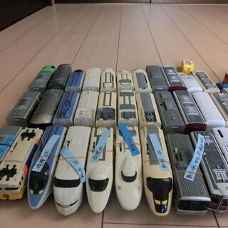 【まとめて商談中】プラレール　200円で1編成（3車両）から購入可の画像