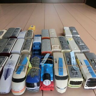 【まとめて商談中】プラレール　200円で1編成（3車両）から購入可の画像