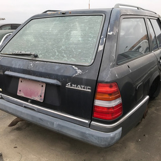 ベンツ　E300TE 部品取りの画像