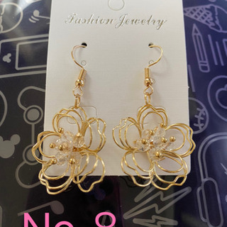 ハンドメイド♪ピアスの画像