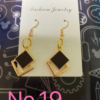 ピアスオンハンドメイドの画像