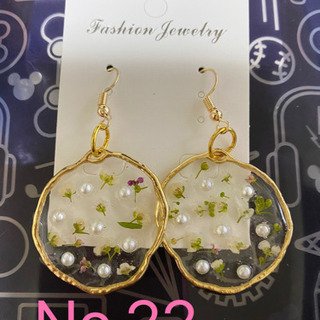 ピアスオンハンドメイドの画像