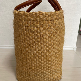 カゴバックの画像