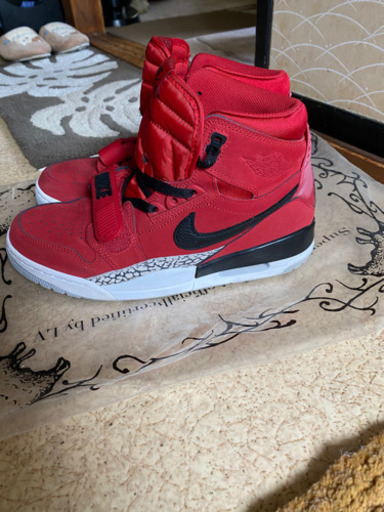 Nike Air Jordan Legacy 312 Toro 中古