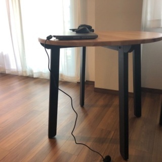 IKEAダイニングテーブル