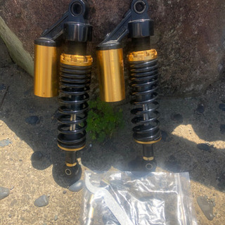 リアサス　中古