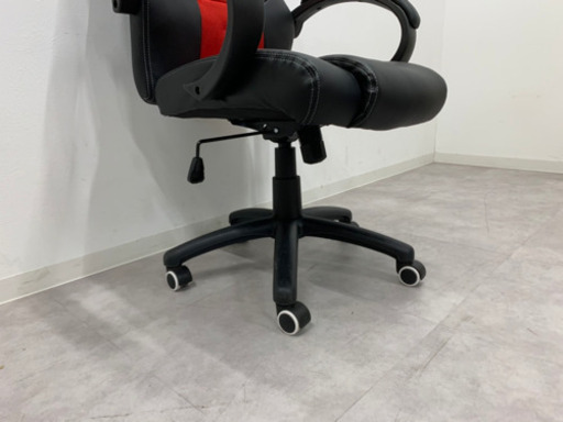 【新品】オフィスチェアー　アウトレット品