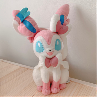 ニンフィア　ぬいぐるみ