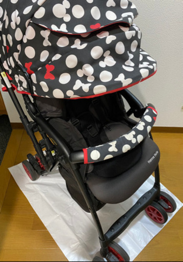 限定モデル アップリカ カルーンプラス ハンナフラ ミッキー柄