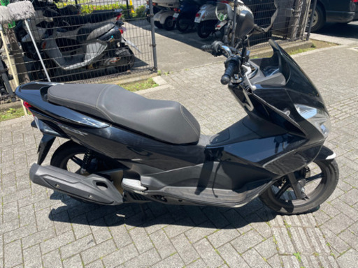 （商談中）pcx  jf56  125cc 4762キロ　距離少ない