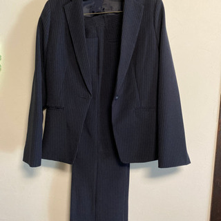 【新品】春夏ストライプパンツスーツ 11号の画像