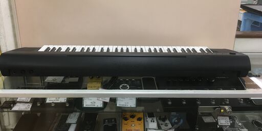 【値下げしました】【電子ピアノ】61鍵盤 YAMAHA(ヤマハ)  電子キーボード  電子ピアノ piaggero(ピアジェーロ)  NP-11：ブラック