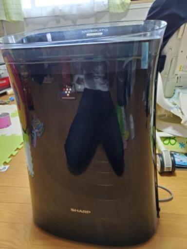 SHARP　空気清浄機蚊取り機能付き　2018年製品