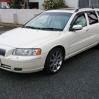 ★車検R3/12★ボルボV70★特別限定車★ホワイトパールエディ...