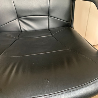 オフィスチェアーの画像