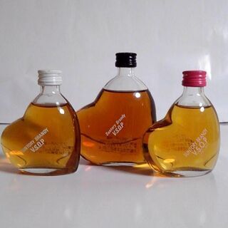 ちょっとかわいいブランデー＆ウイスキー：ハート型VSOP、XO 未開栓 BI1の画像