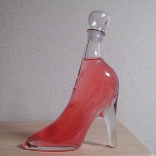 シンデレラシューとアルプスのお酒（オーストリア産） 未開栓 AN1の画像